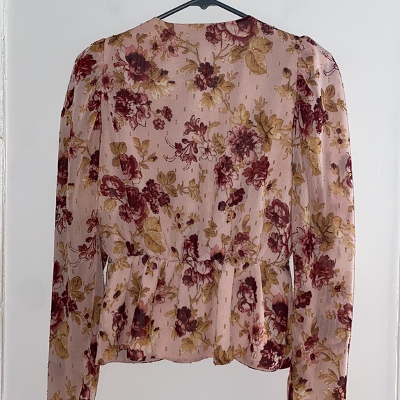 Express women’s deep v faux wrap long sleeve blouse, size small.  100% polyester - Picture 8 of 10